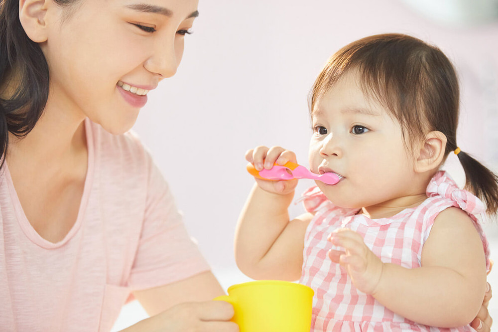 子供の歯磨きはいつから 嫌がる場合は 正しく磨く方法について 02 10 歯髄細胞バンクなら株式会社セルテクノロジー